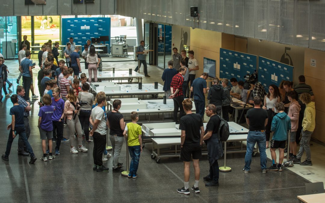 DRŽAVNO TEKMOVANJE IZ ROBOTIKE – RoboCupJunior Slovenija 2022